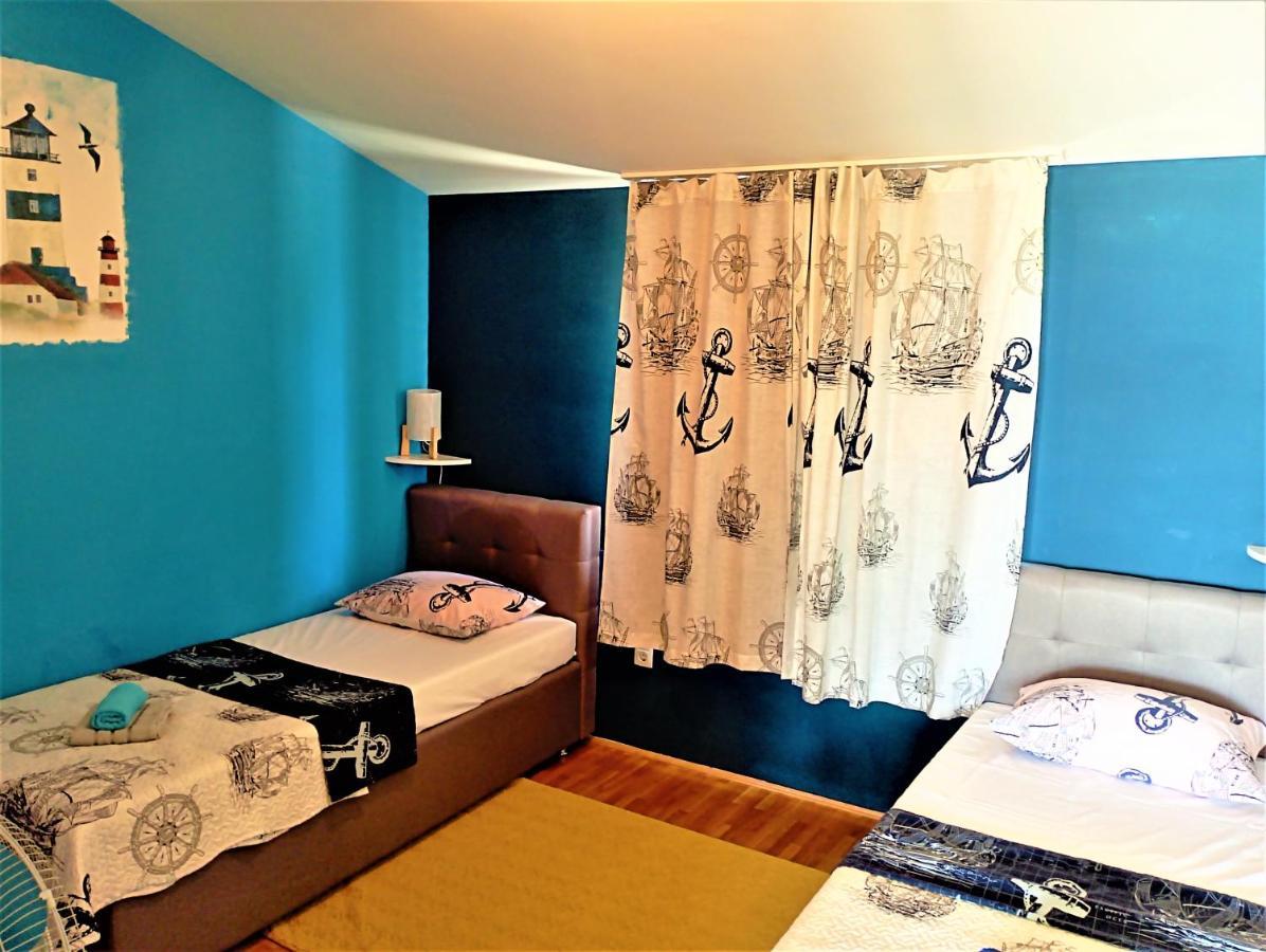 Penthouse Apartment With A Great View Podstrana Exterior photo